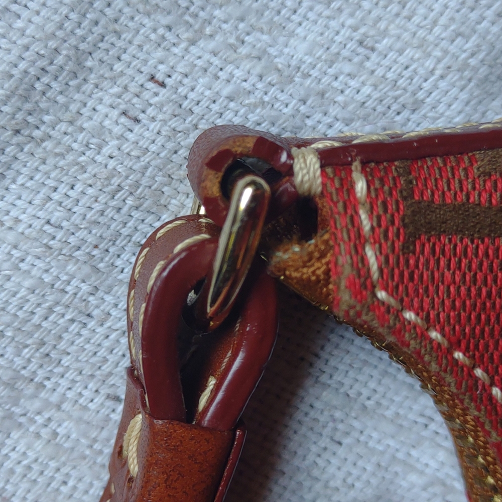 Dooney & Bourke Bitsy Bag - Picture 13 of 16